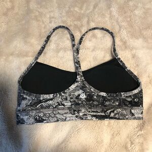 Lululemon power y bra
